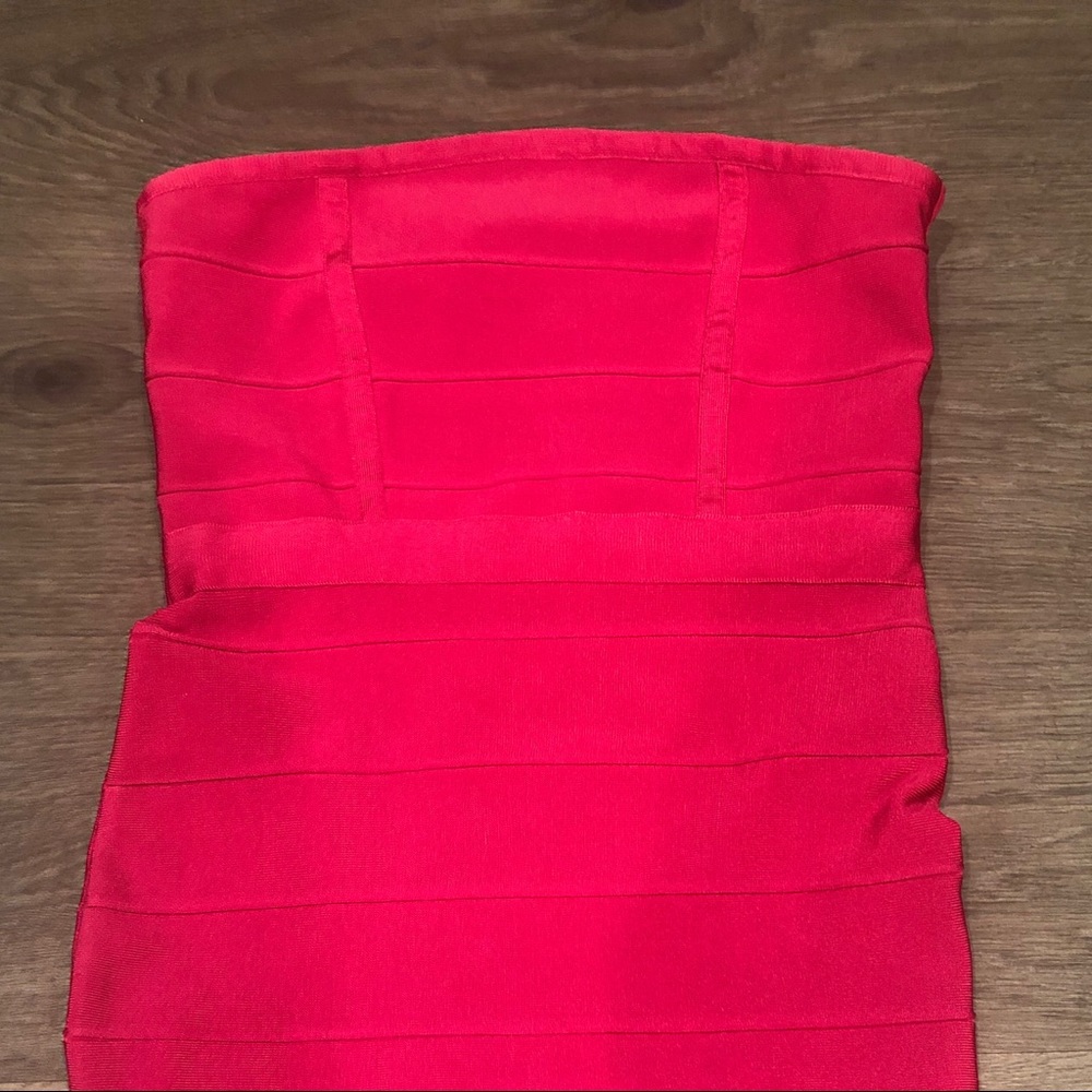 Hot pink bodycon bandage dress. 💗 - Picture 4 of 5
